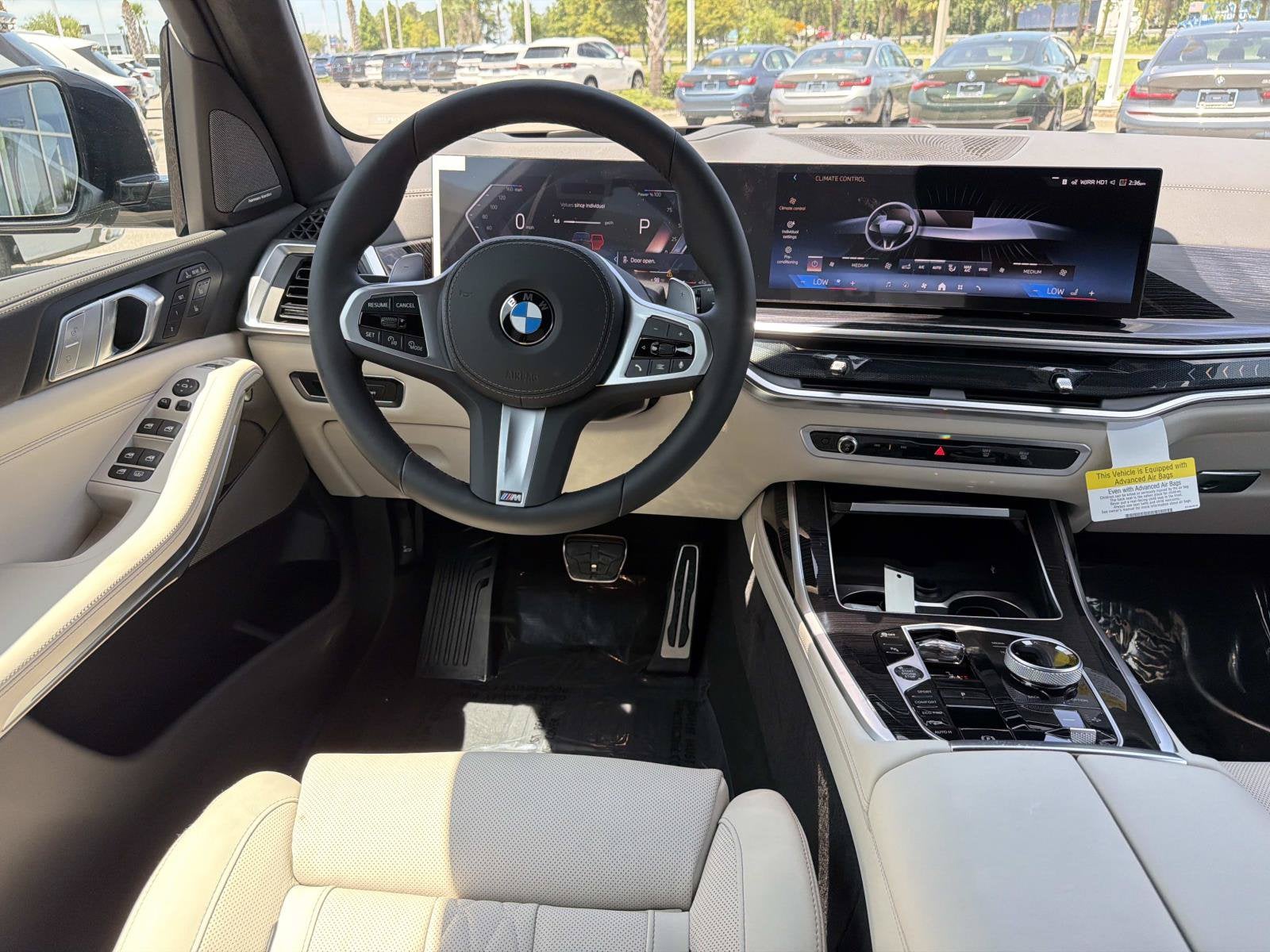 2027 BMW X7 xDrive40i