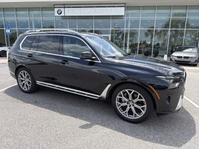 2025 BMW X7 xDrive40i