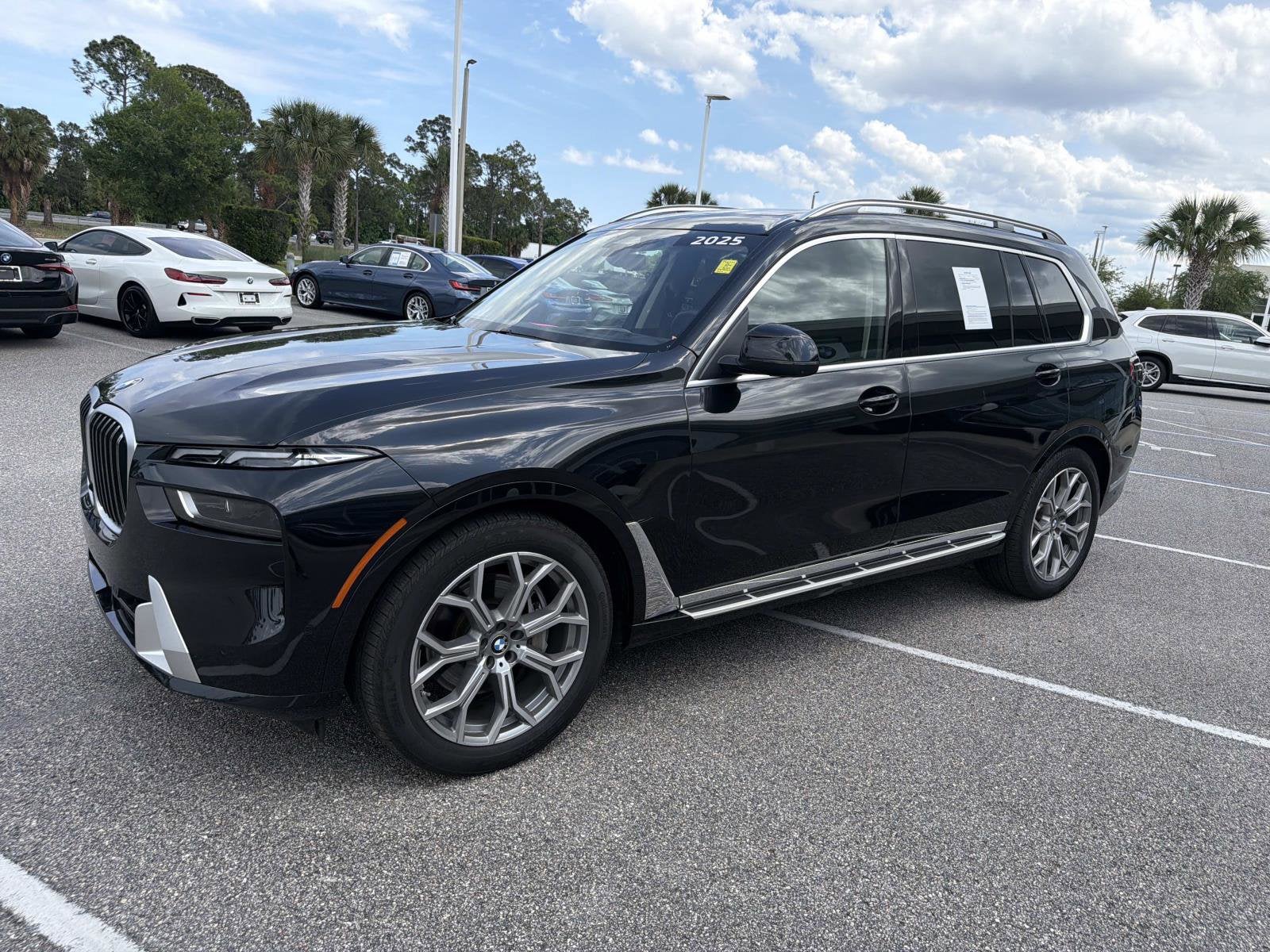 2025 BMW X7 xDrive40i