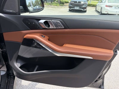 2027 BMW X7 xDrive40i