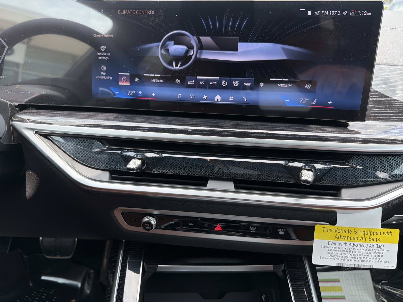 2027 BMW X7 xDrive40i