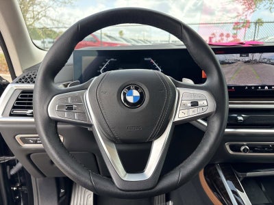 2024 BMW X7 xDrive40i