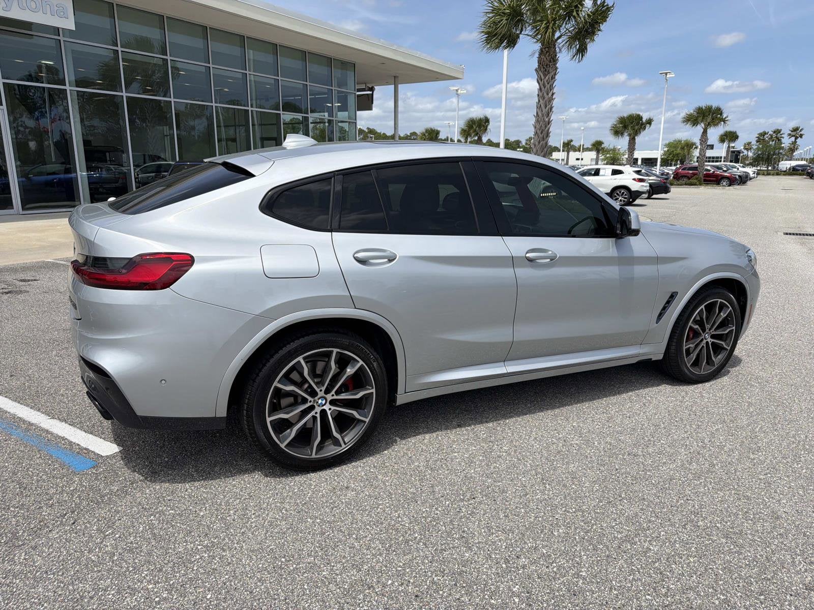 2021 BMW X4 M40i