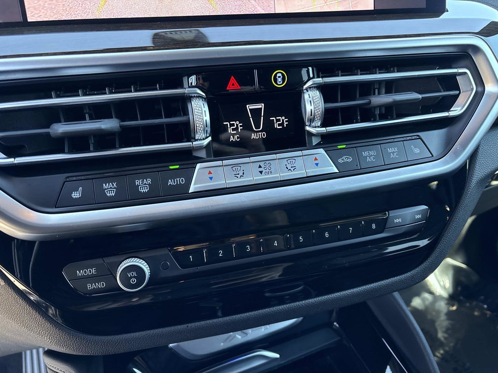 2025 BMW X4 xDrive30i