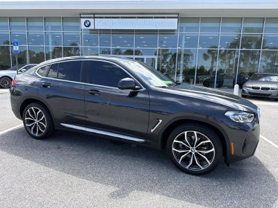 2023 BMW X4 xDrive30i