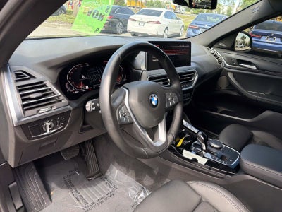 2023 BMW X4 xDrive30i