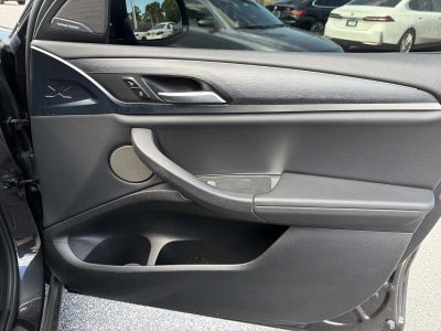 2023 BMW X4 xDrive30i