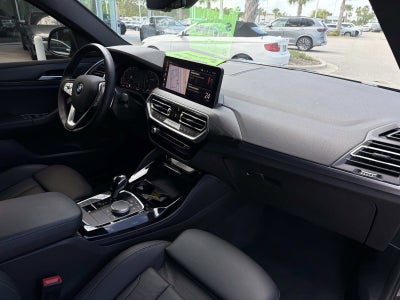 2023 BMW X4 xDrive30i