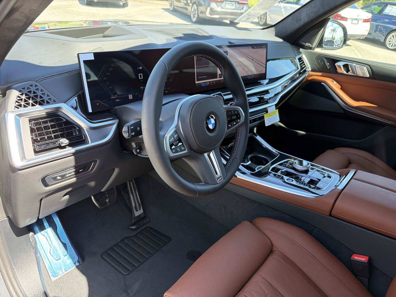2027 BMW X7 M60i