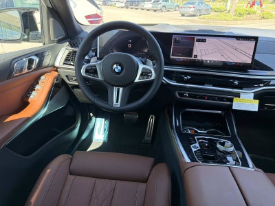 2027 BMW X7 M60i