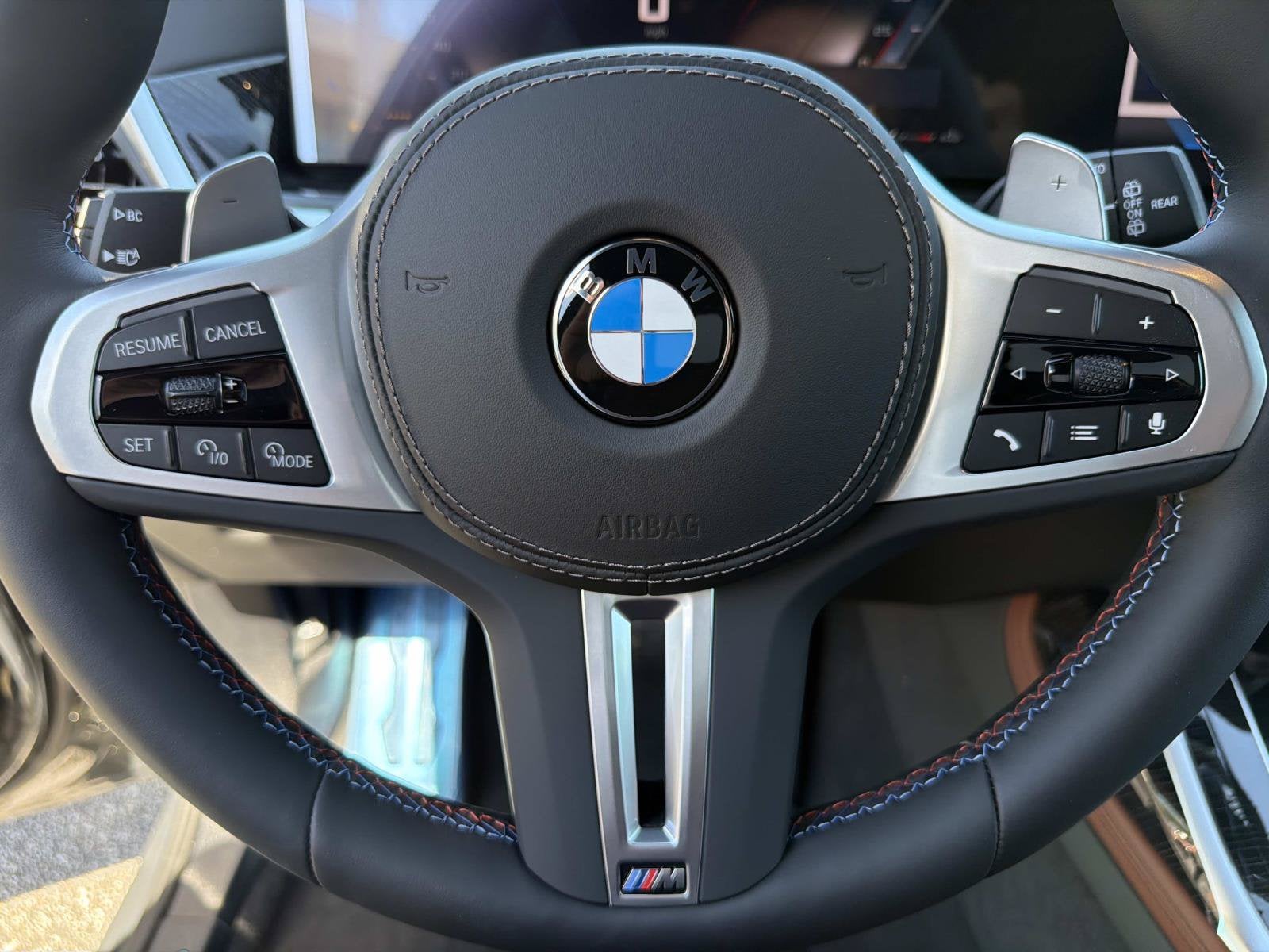 2027 BMW X7 M60i