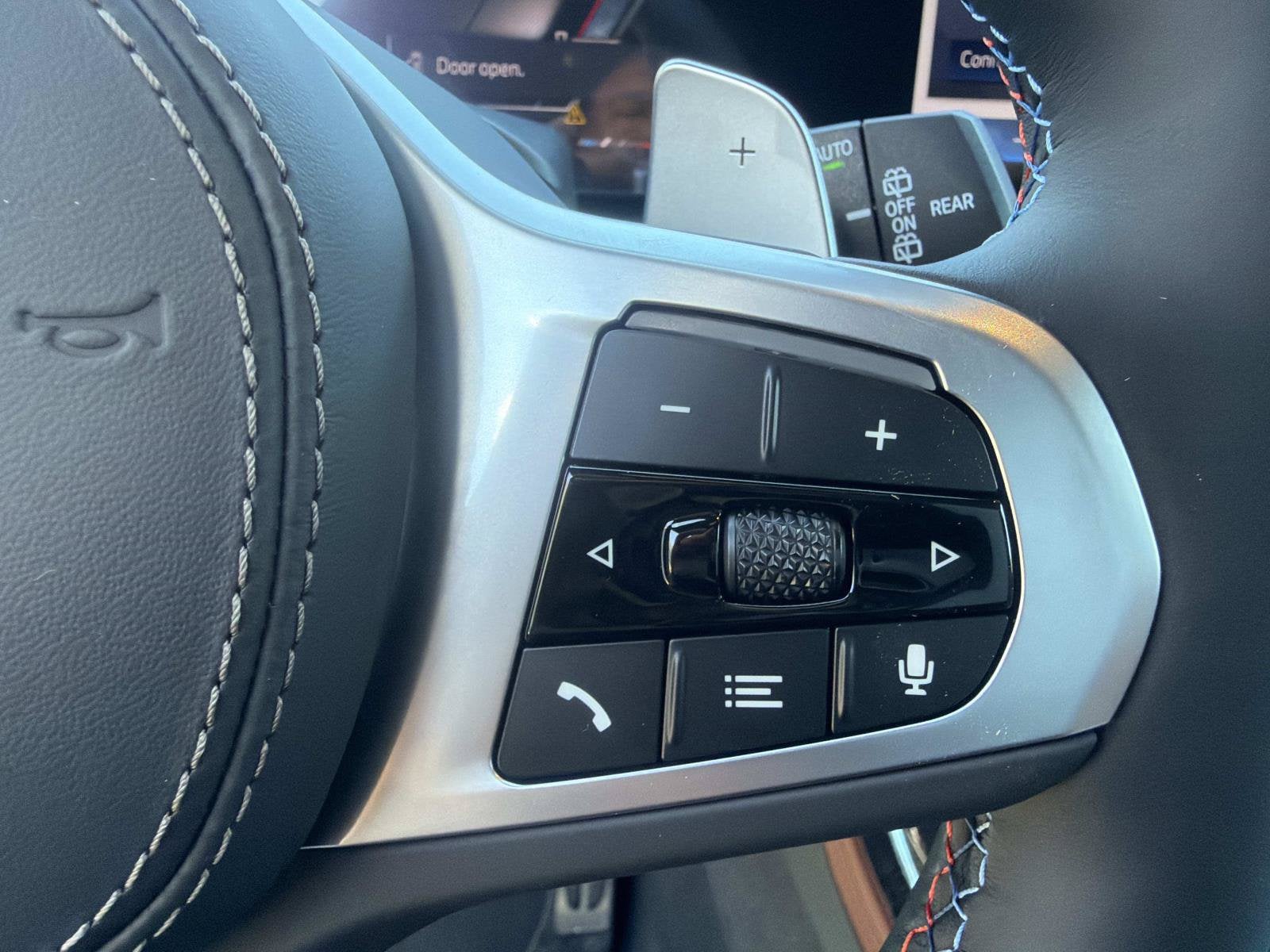 2027 BMW X7 M60i