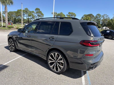 2027 BMW X7 M60i