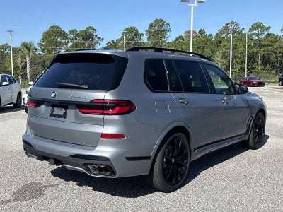 2027 BMW X7 M60i
