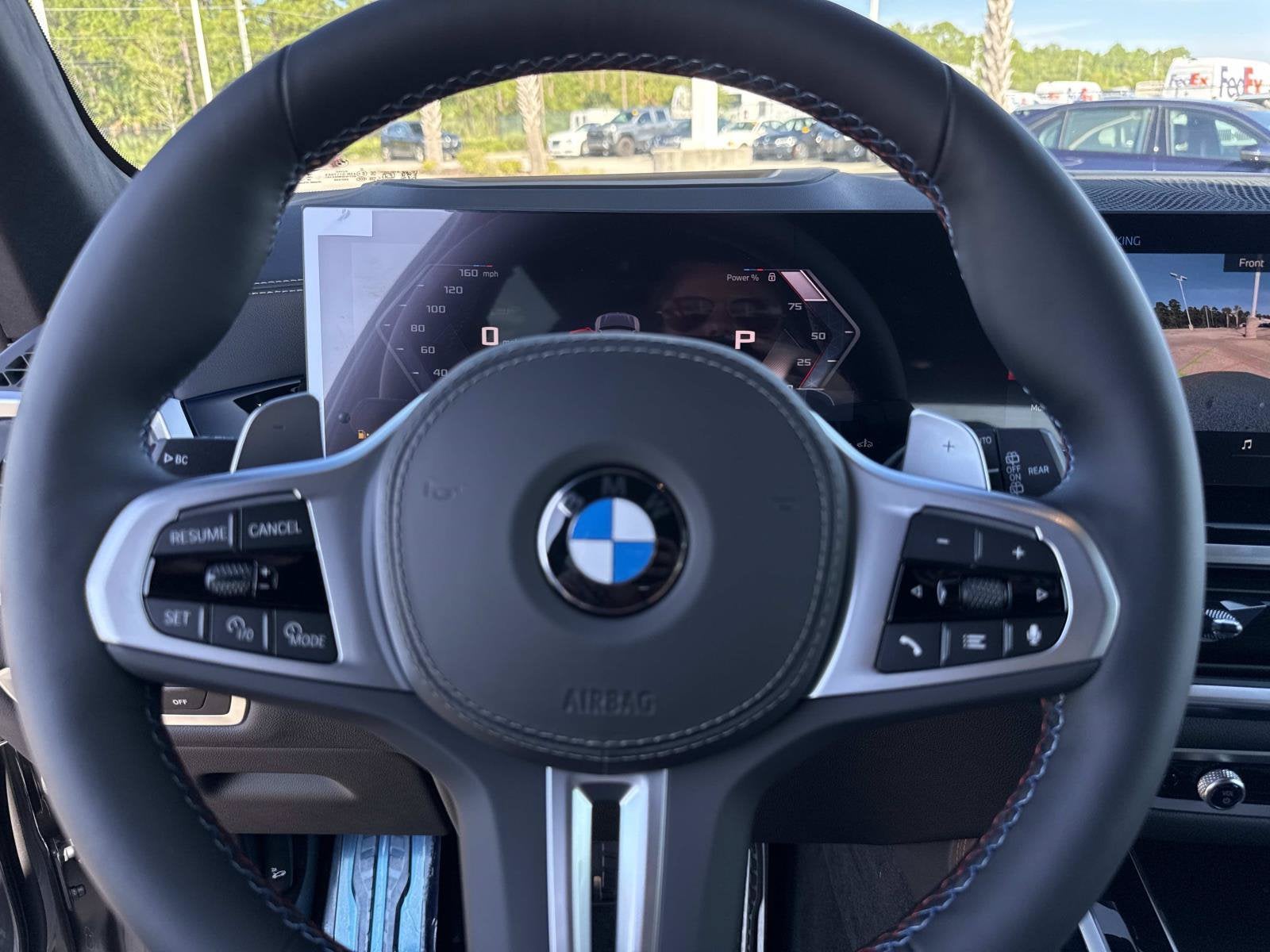 2027 BMW X7 M60i