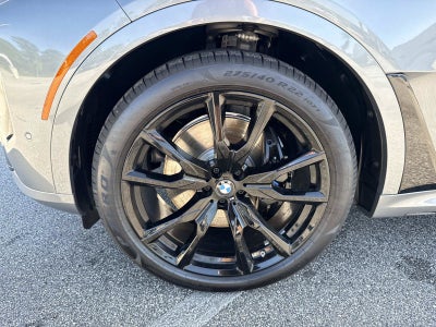 2027 BMW X7 M60i