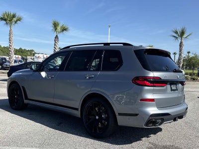 2027 BMW X7 M60i