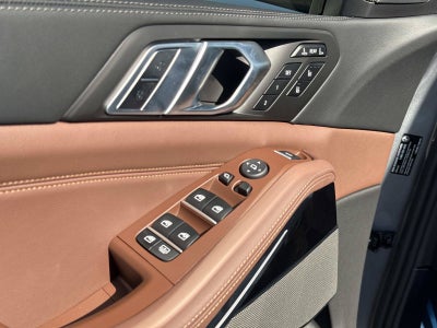 2027 BMW X7 M60i
