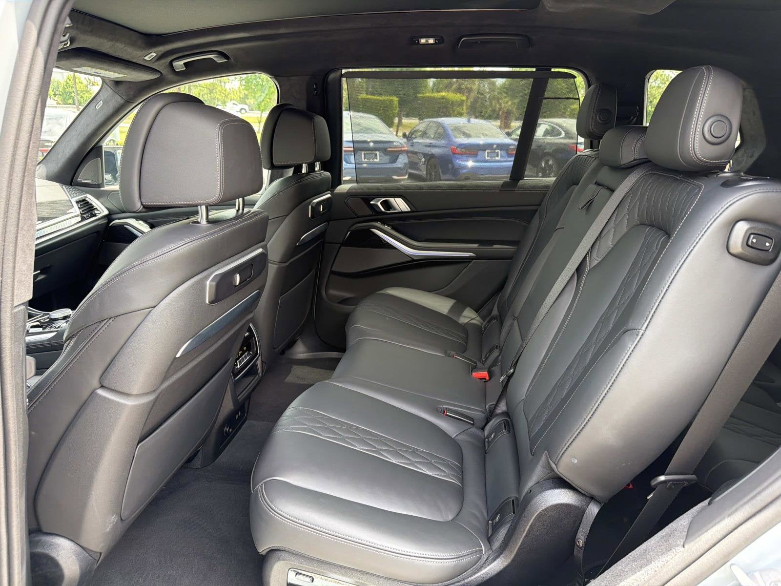 2024 BMW X7 M60i