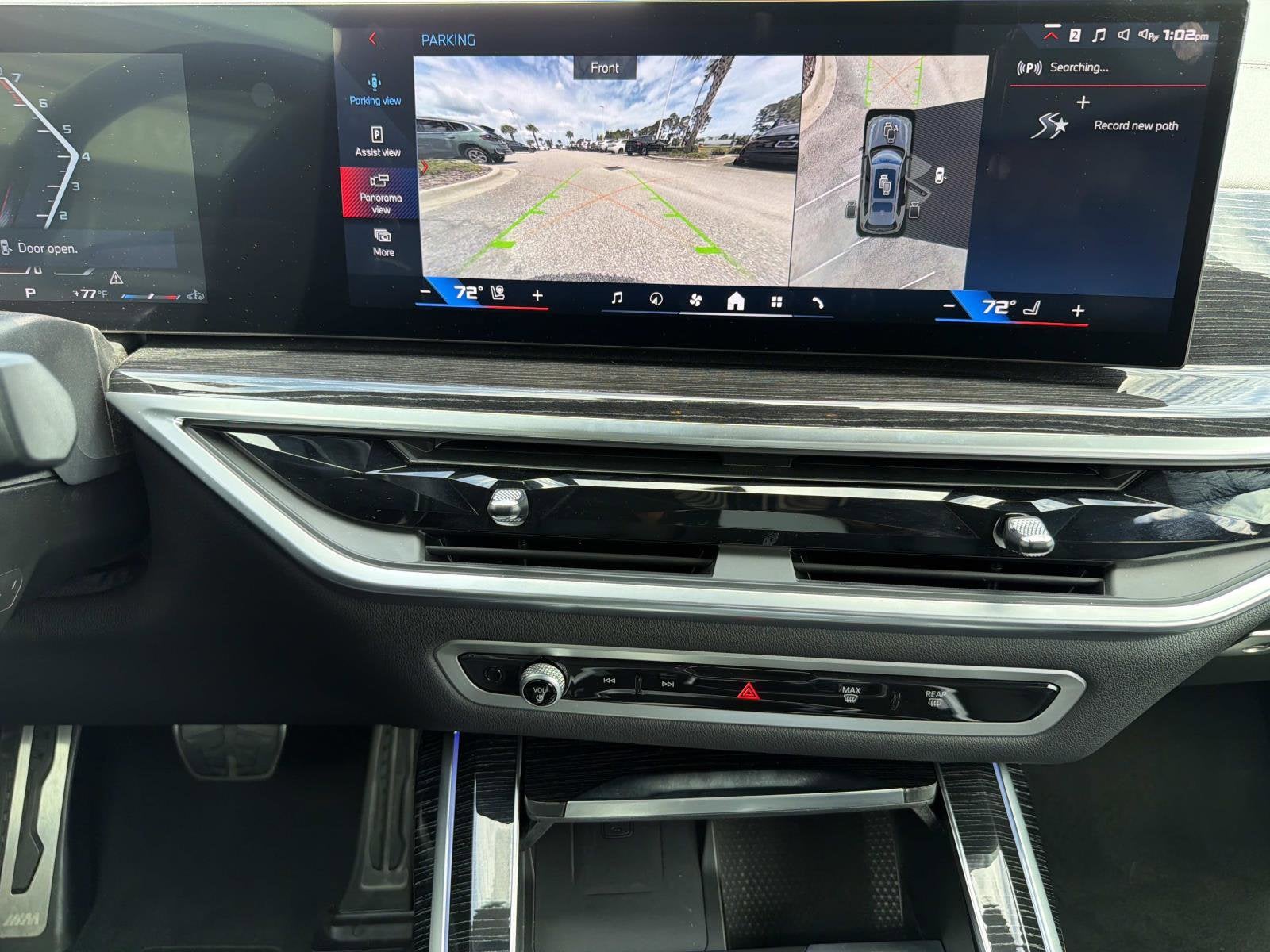 2024 BMW X7 M60i