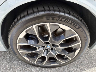 2024 BMW X7 M60i