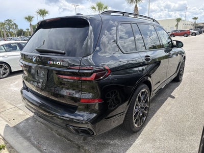 2024 BMW X7 M60i