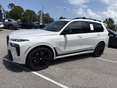 2025 BMW X7 M60i