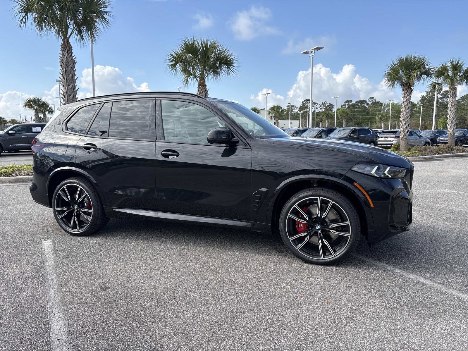 2026 BMW X5 M60i