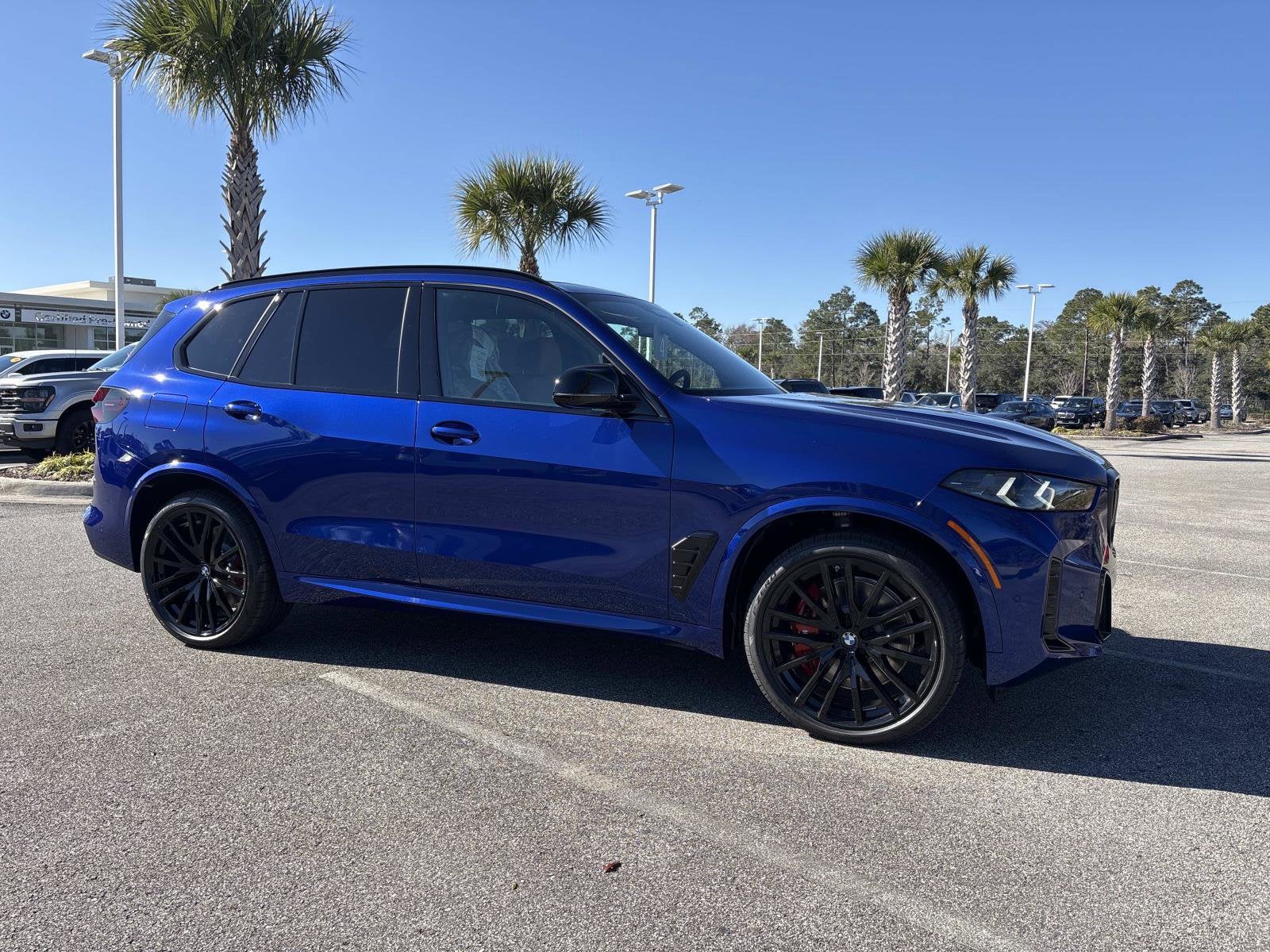 2026 BMW X5 M60i