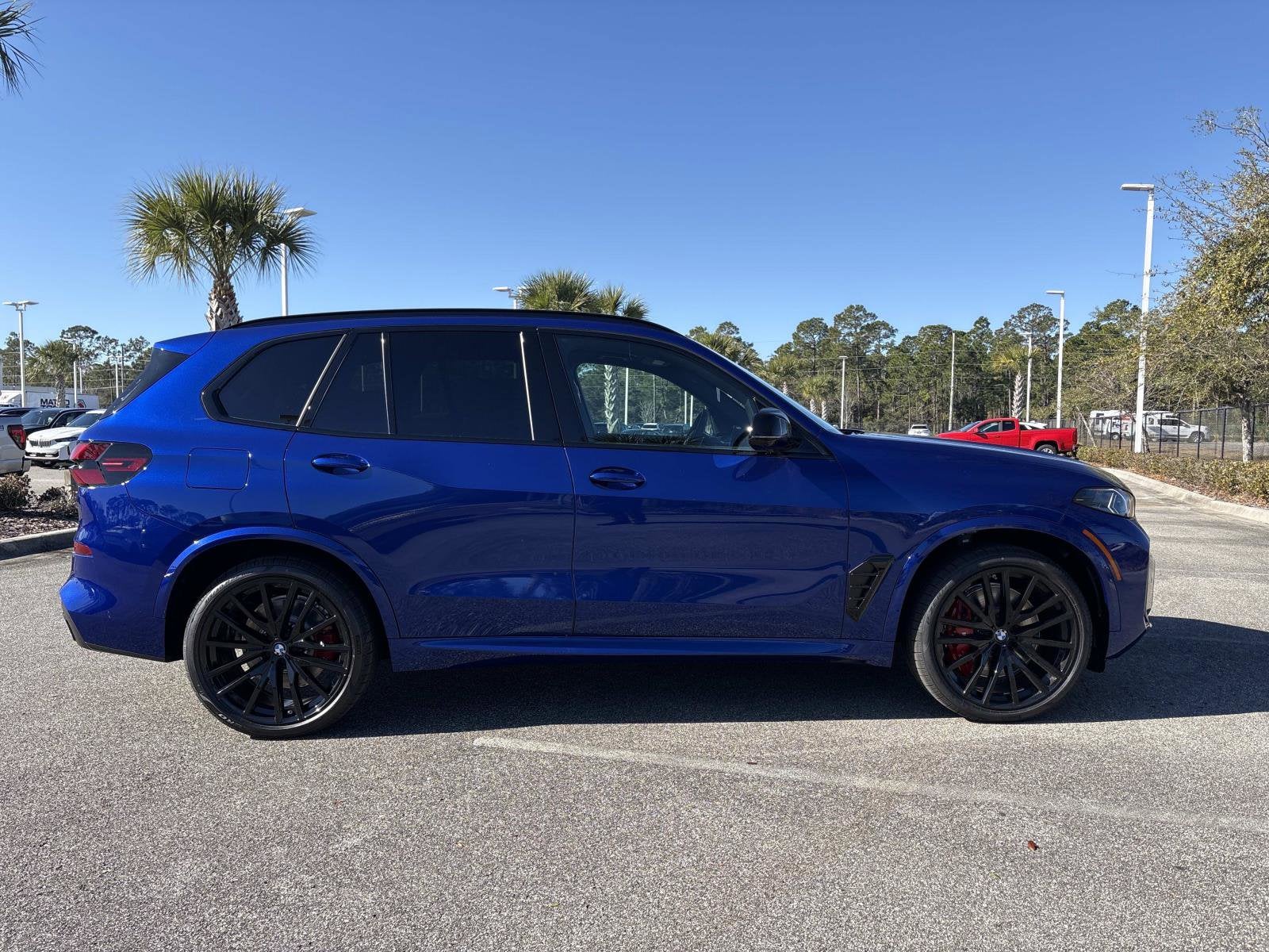 2026 BMW X5 M60i