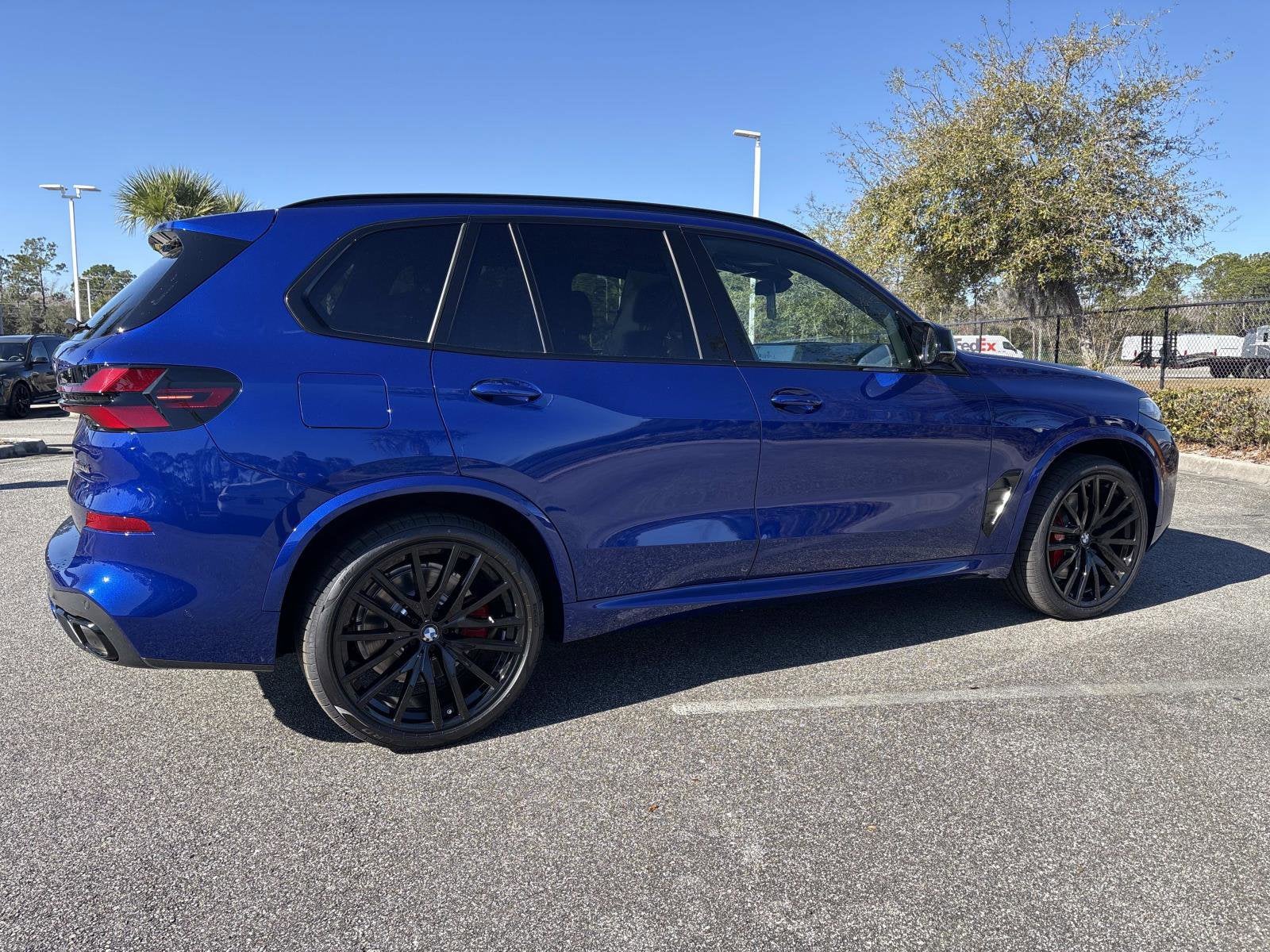 2026 BMW X5 M60i