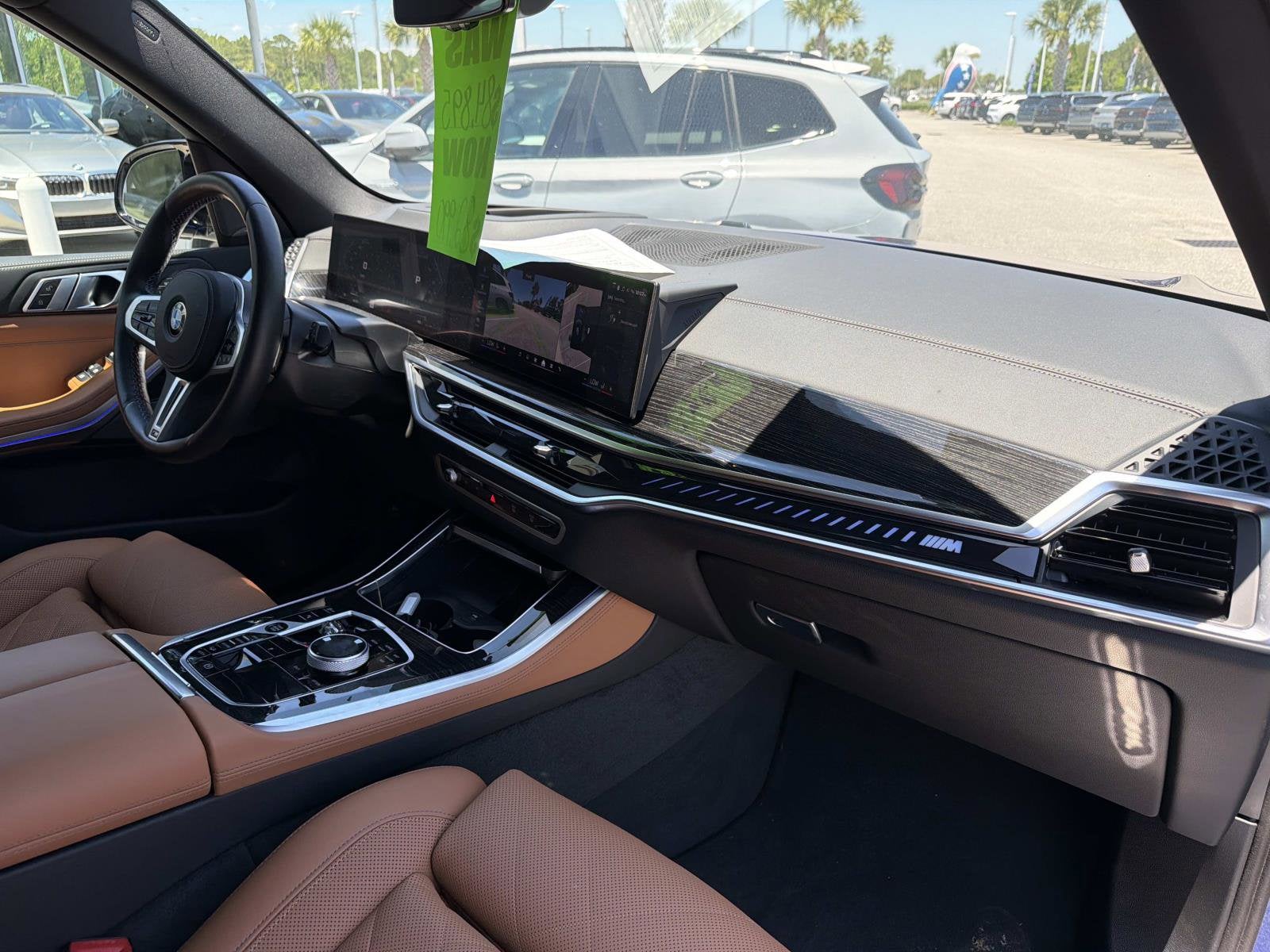 2025 BMW X5 M60i