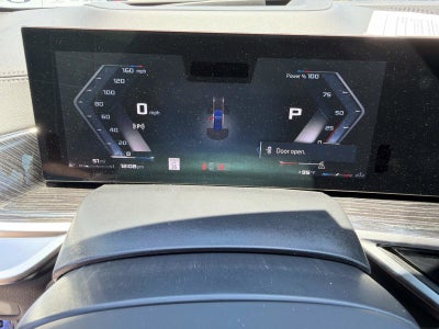 2025 BMW X5 M60i