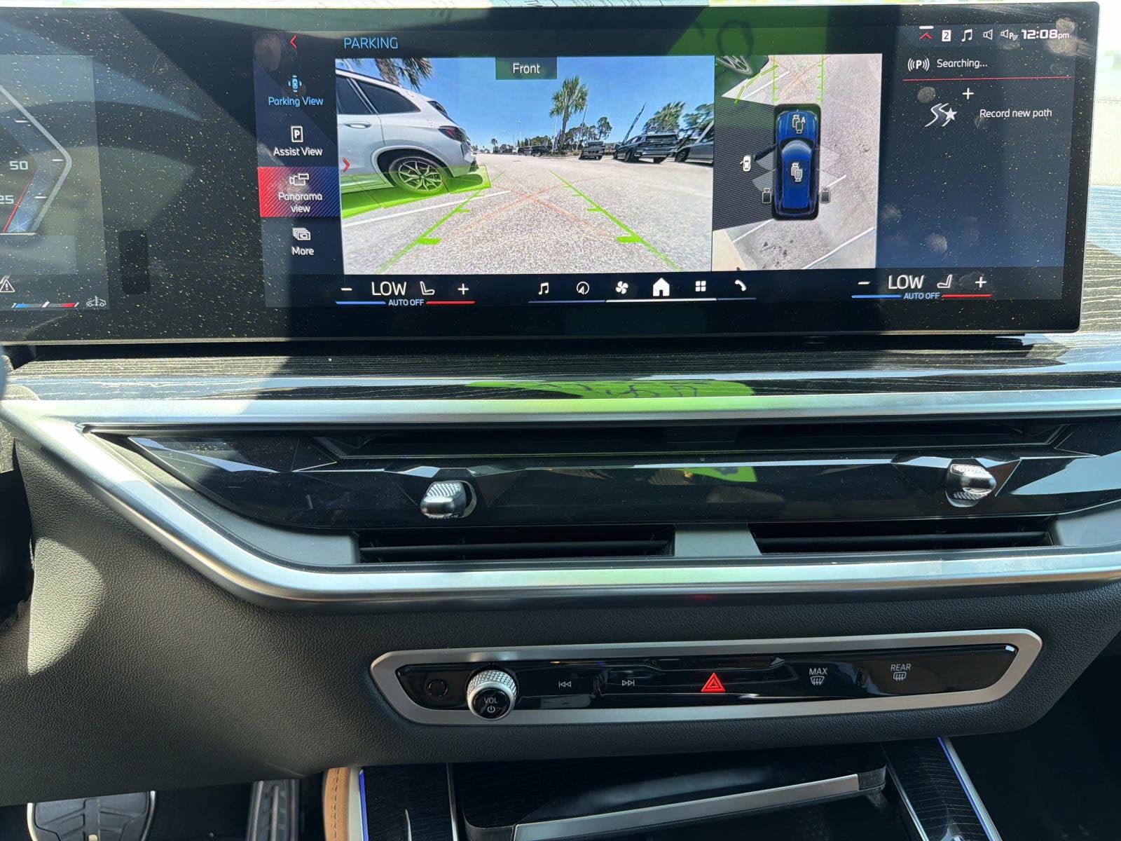 2025 BMW X5 M60i