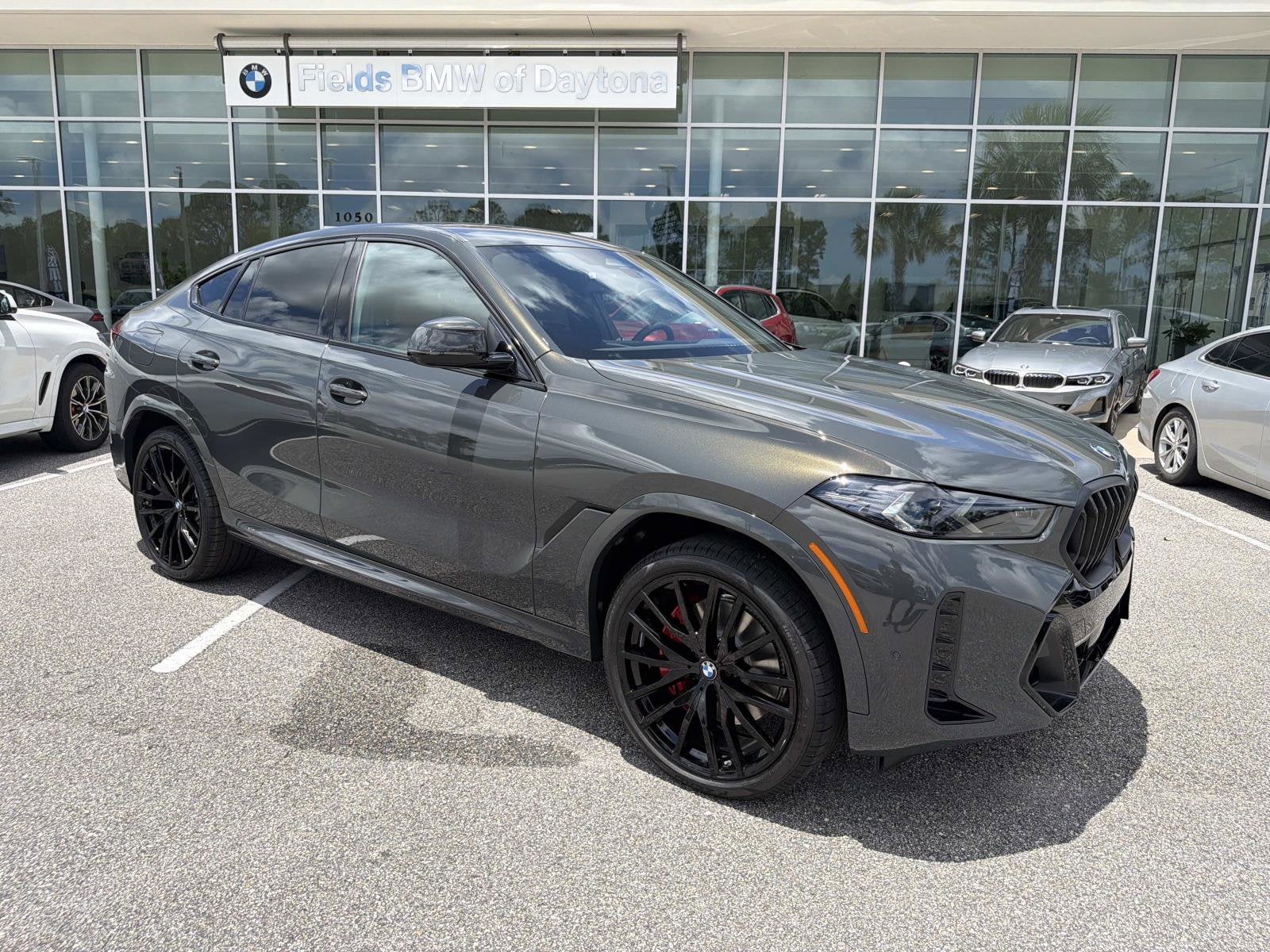 2027 BMW X6 xDrive40i