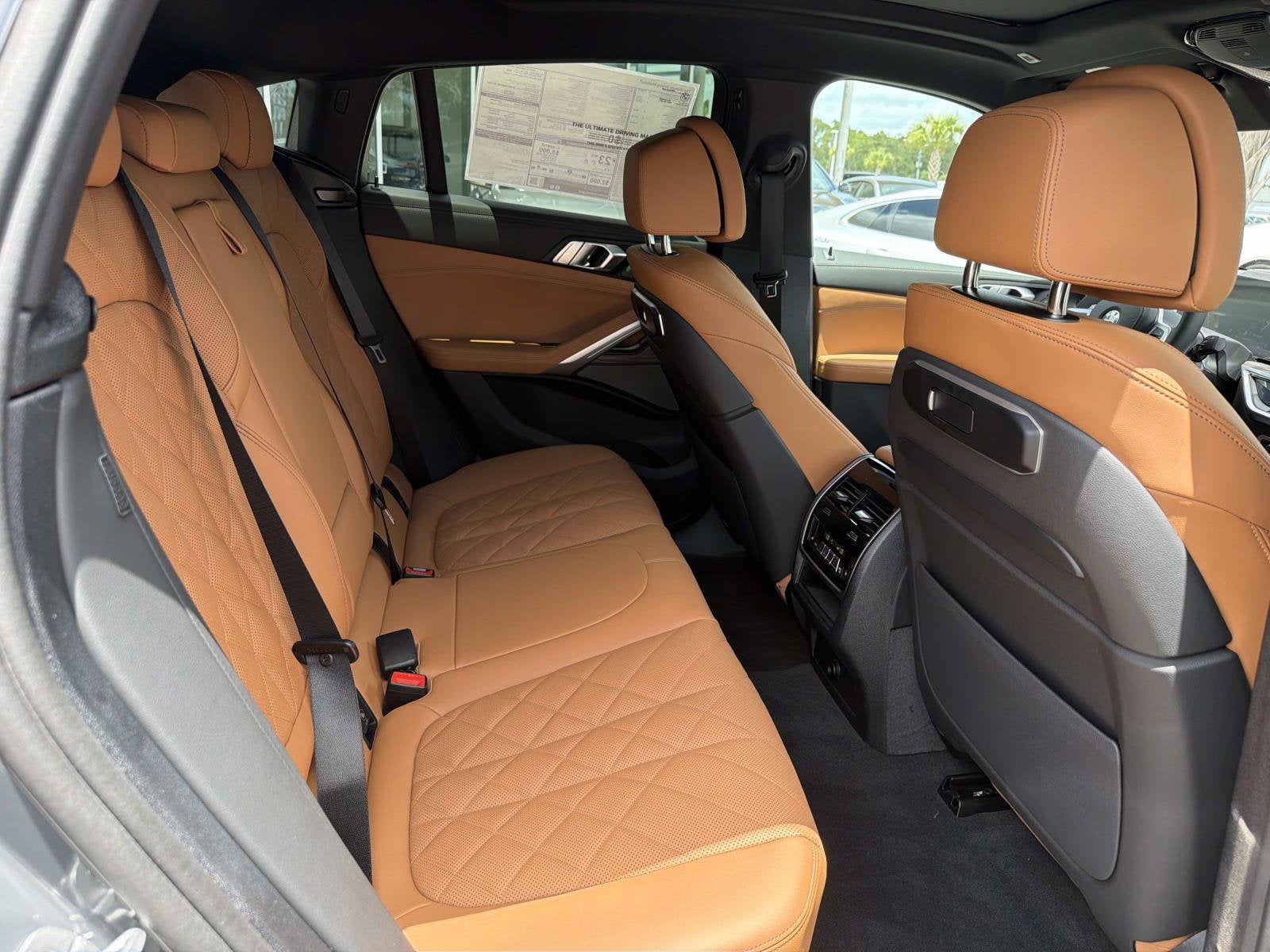 2027 BMW X6 xDrive40i