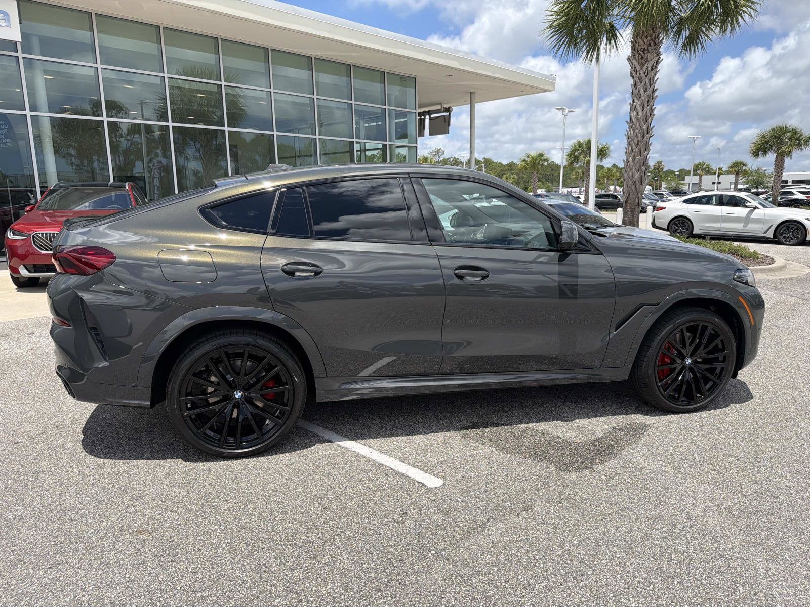 2027 BMW X6 xDrive40i