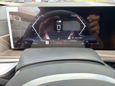 2027 BMW X6 xDrive40i