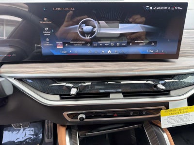2027 BMW X6 xDrive40i