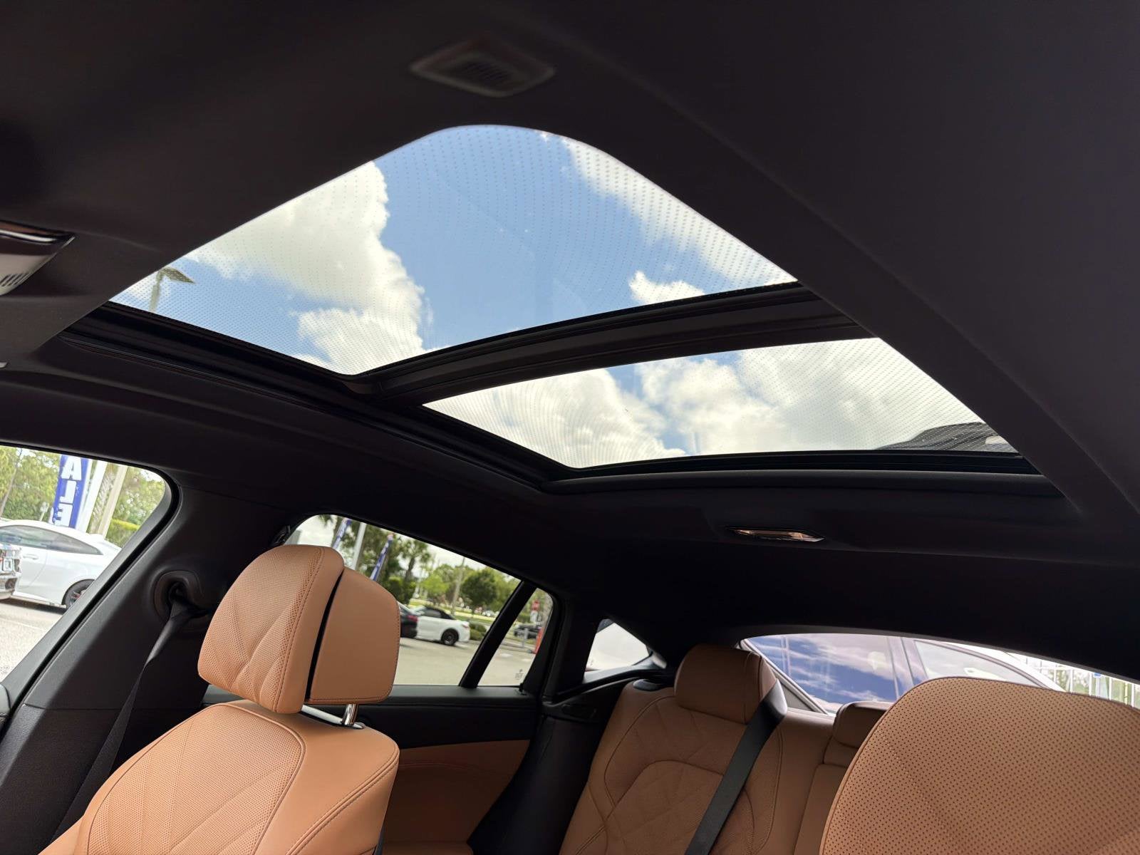 2027 BMW X6 xDrive40i