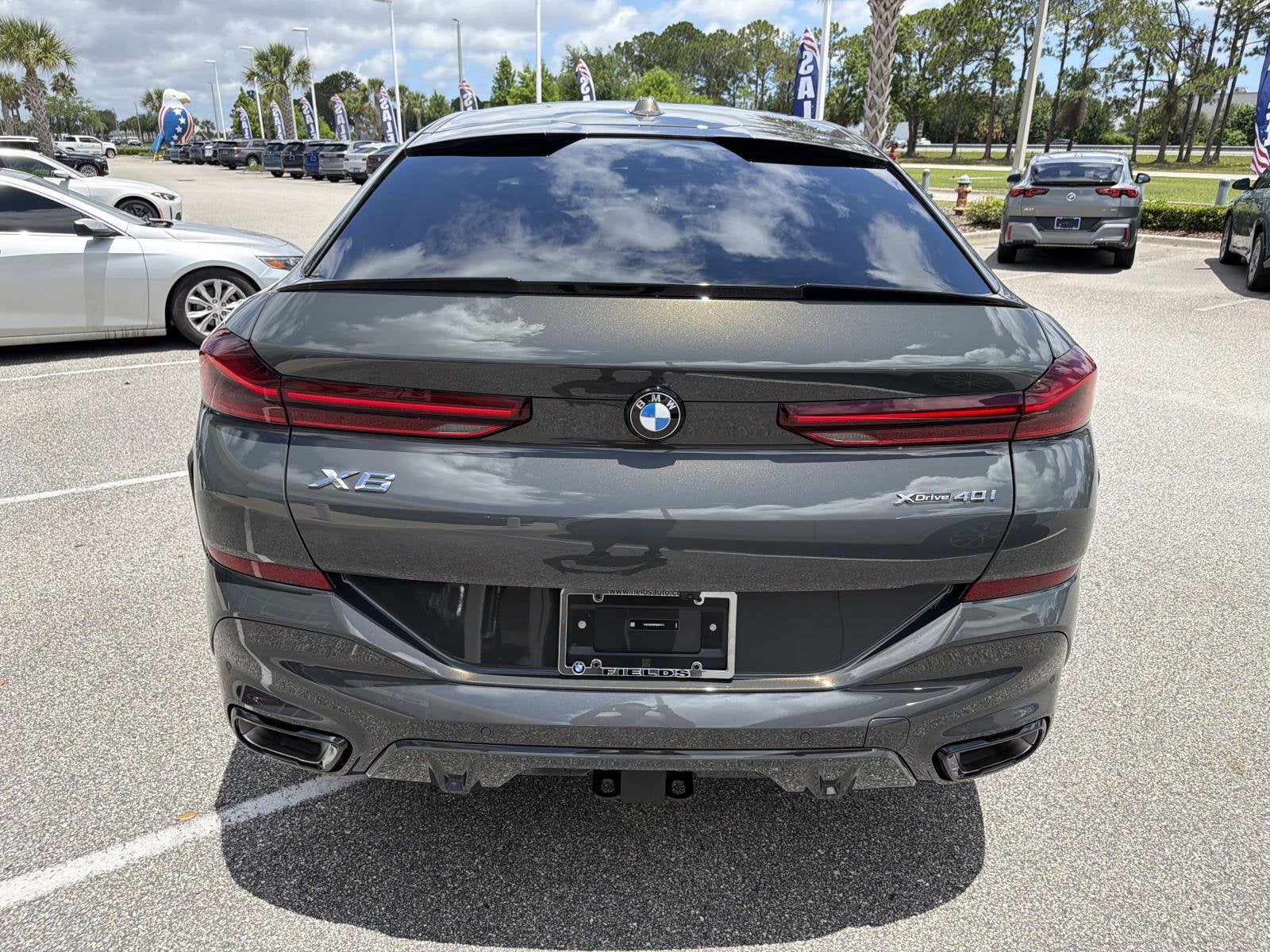 2027 BMW X6 xDrive40i