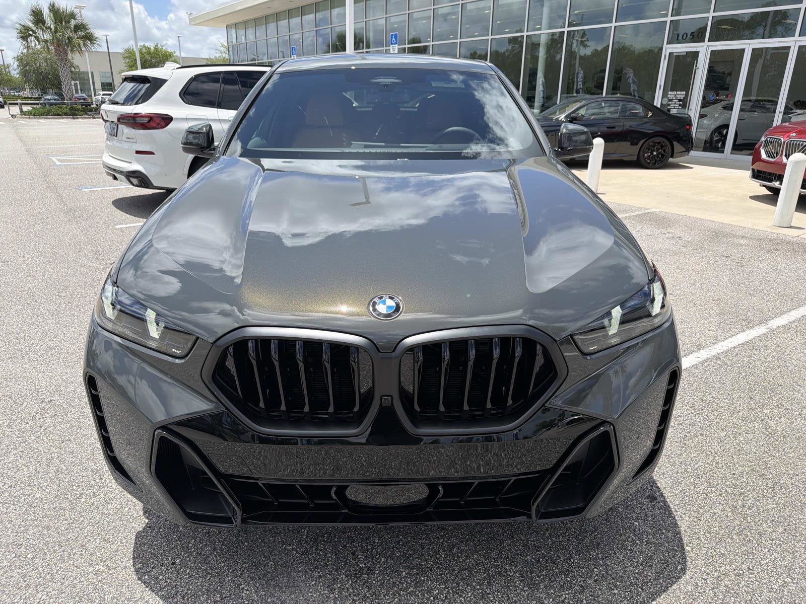 2027 BMW X6 xDrive40i