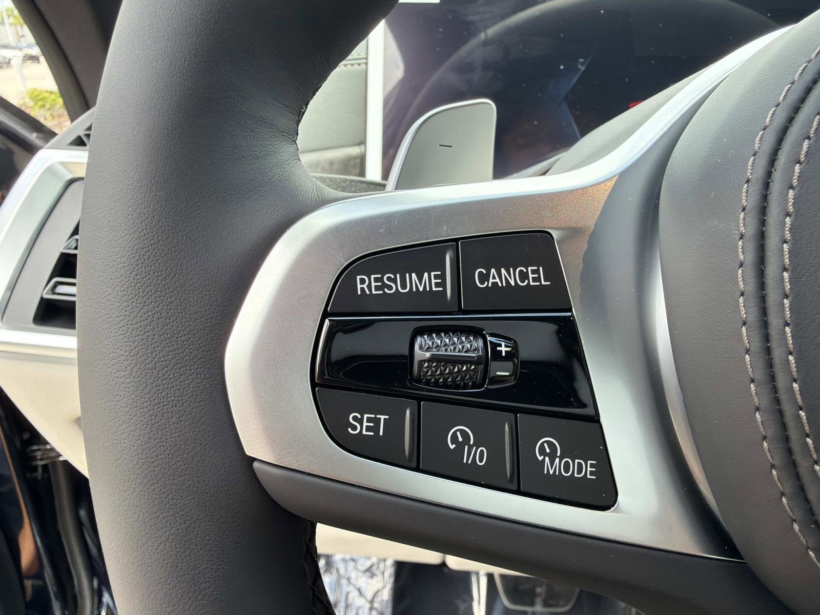 2027 BMW X6 xDrive40i