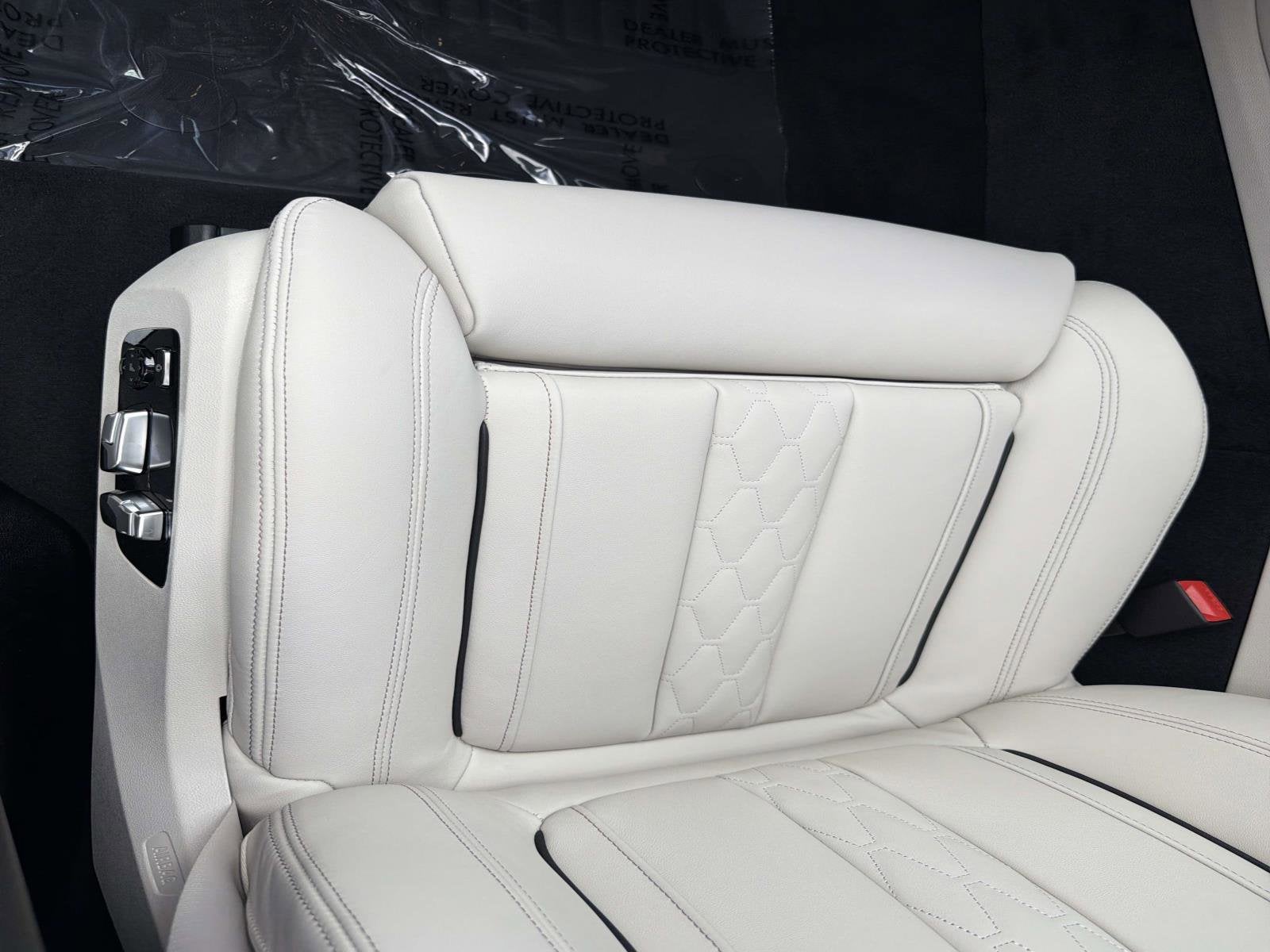 2027 BMW X6 xDrive40i