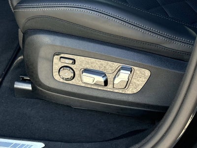 2025 BMW X6 xDrive40i