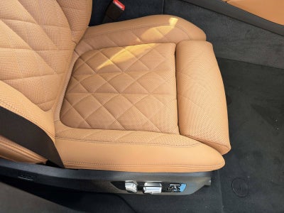 2027 BMW X6 xDrive40i
