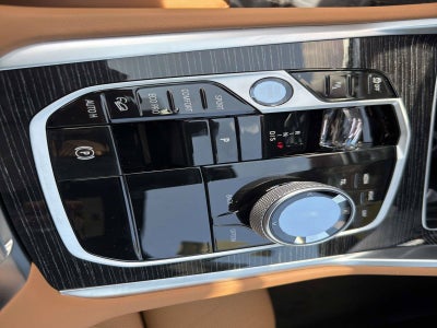 2027 BMW X6 xDrive40i