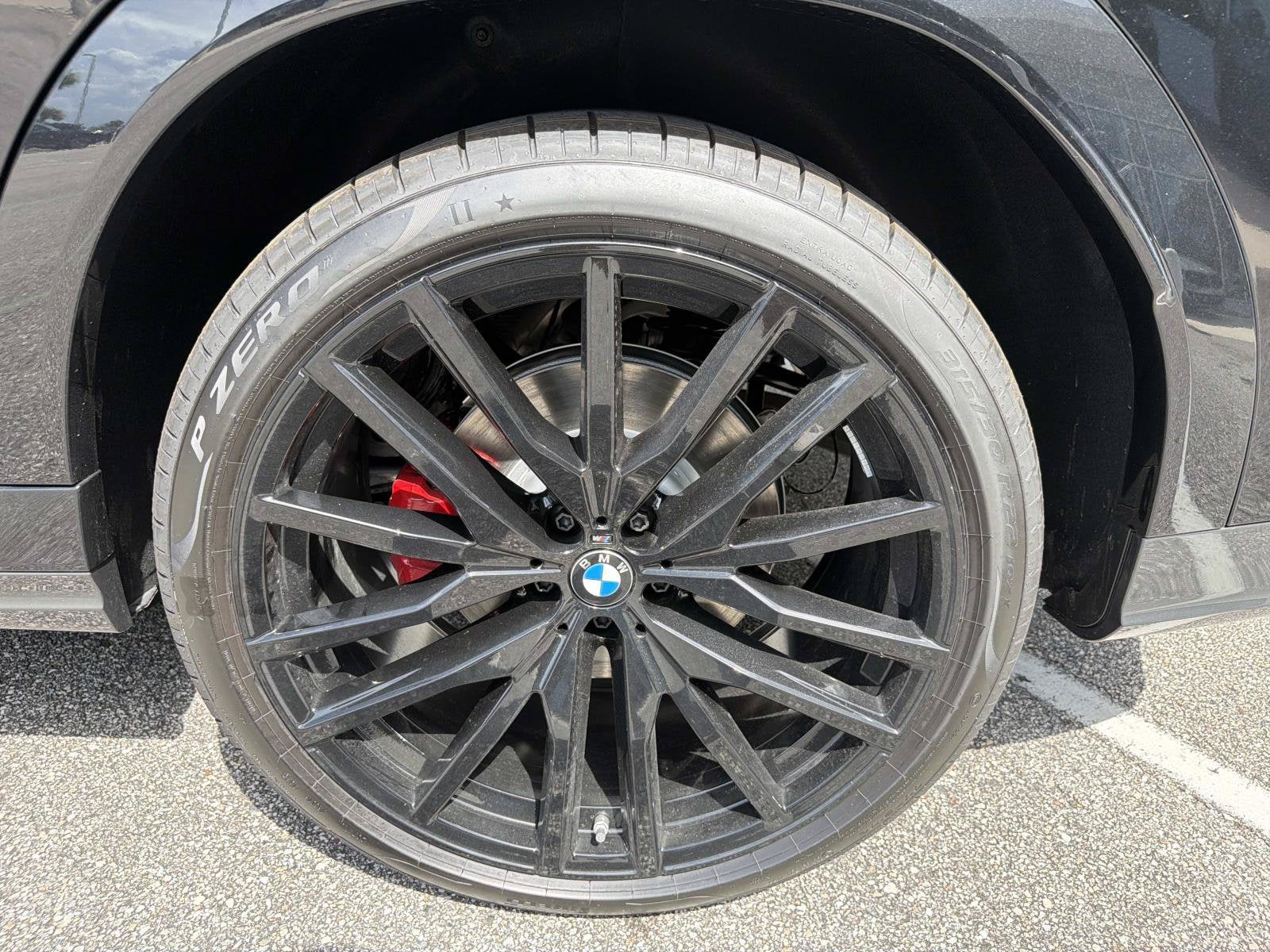 2027 BMW X6 xDrive40i