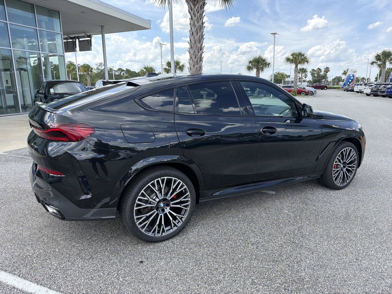 2027 BMW X6 xDrive40i