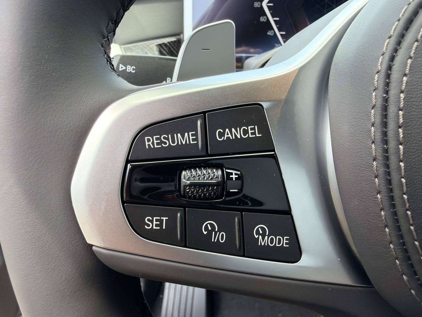2027 BMW X6 xDrive40i
